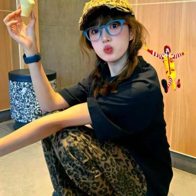 女巨人复仇记